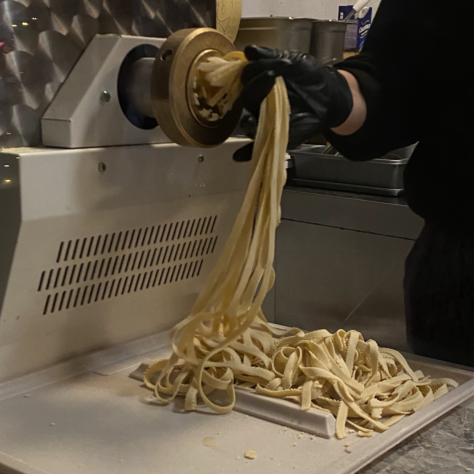 SPAGHETTI & WINE BAR Photo 7